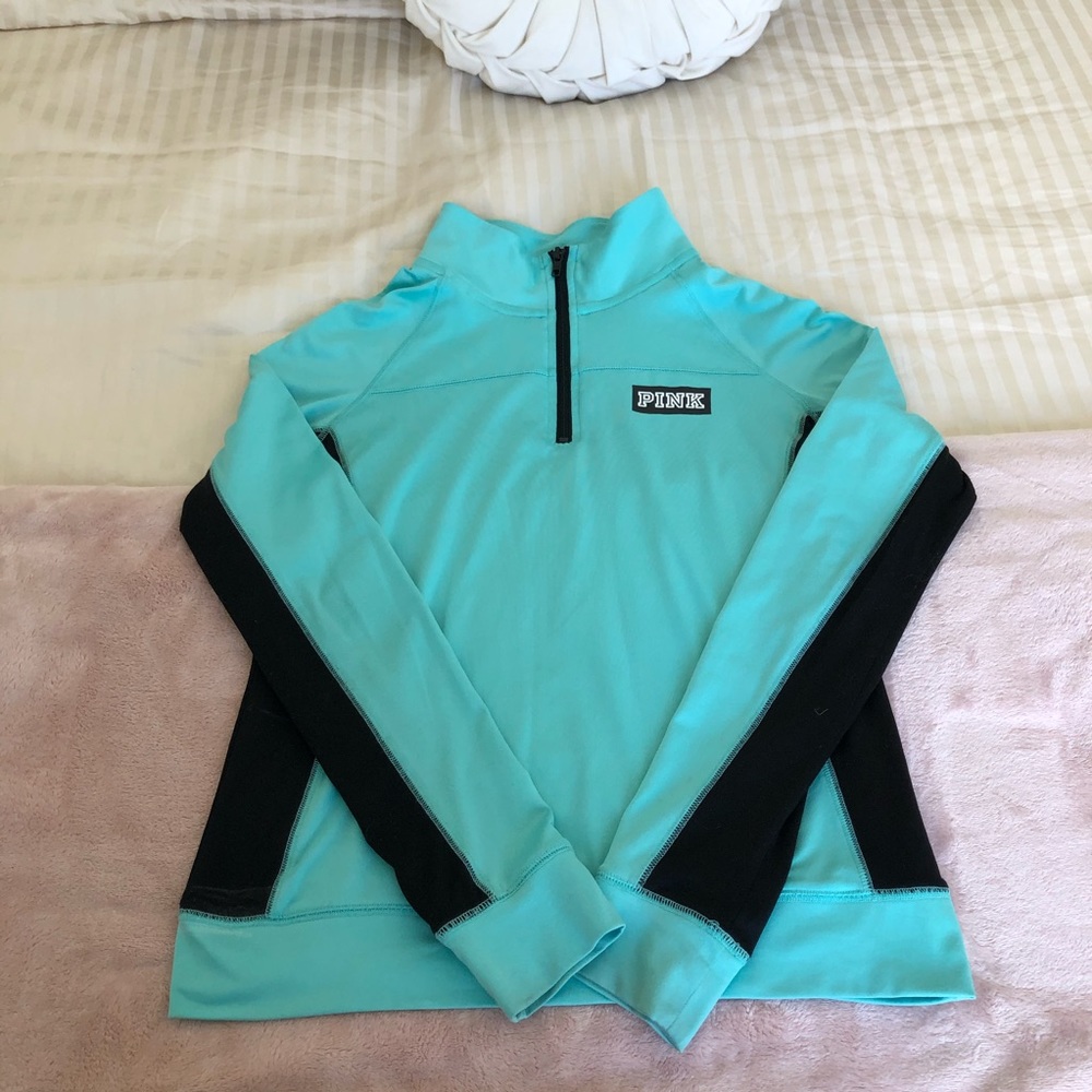 VS pink ultimate half zip pullover